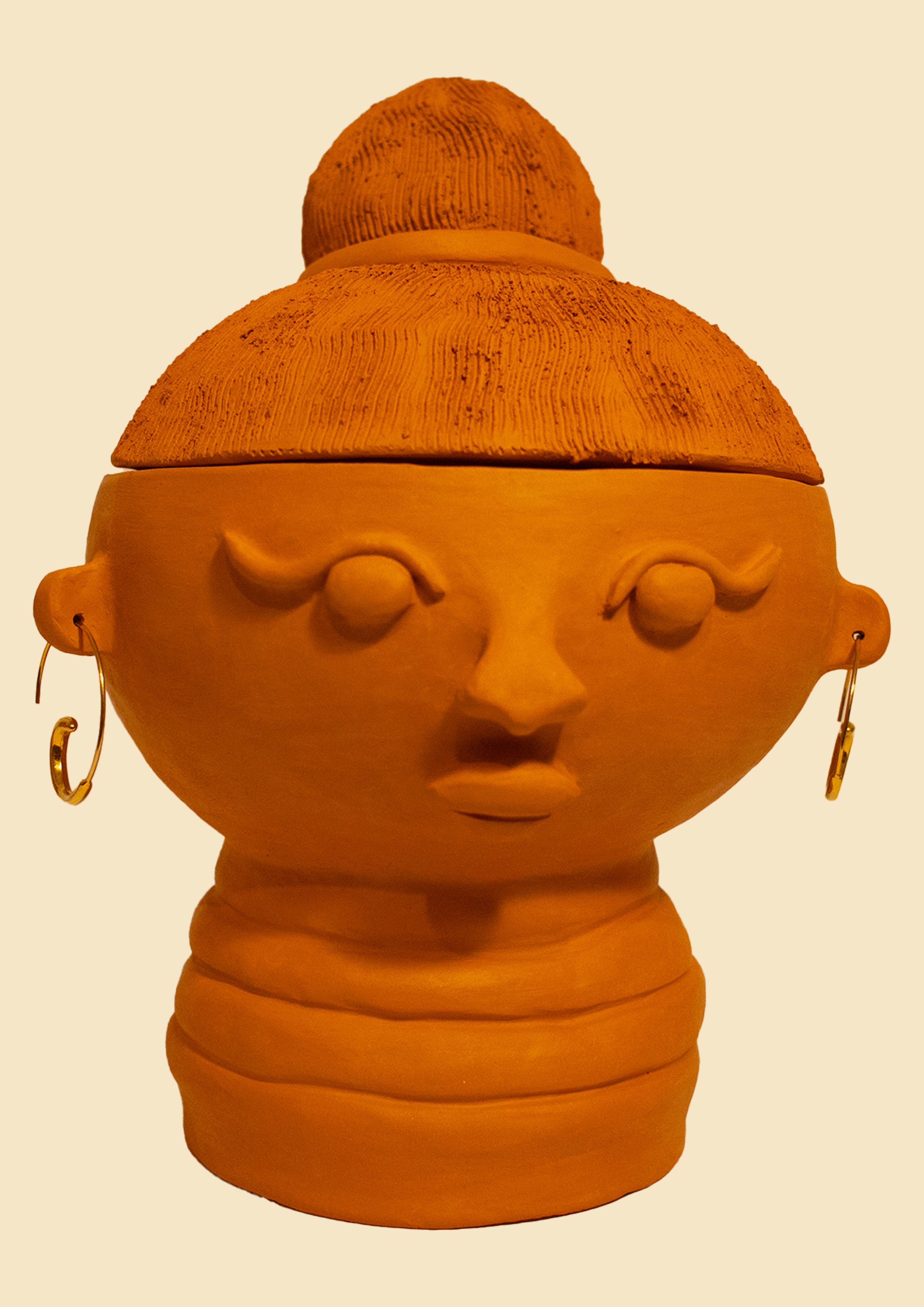 Fante Woman Hair Container